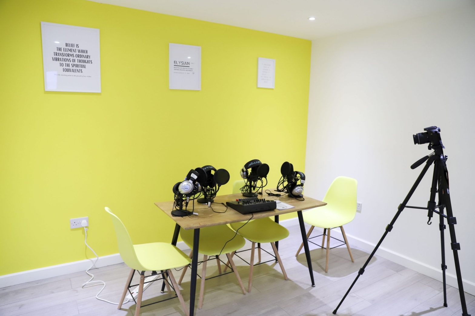 photography studio for hire